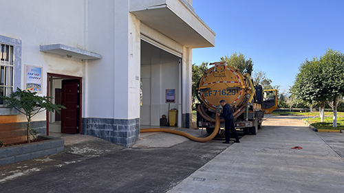 市场化经营助推城市绿色发展.jpg