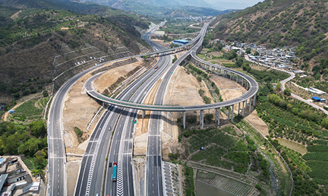 永金高速新平（戛洒）至元江（红光）段通车