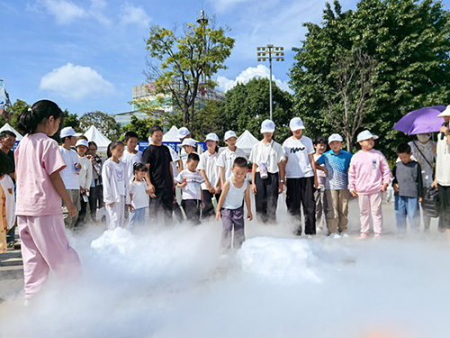 全国科普月玉溪市暨红塔区主场活动启动.jpg