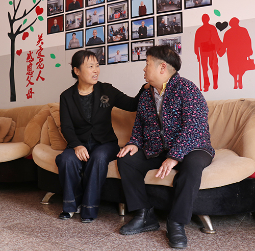 助老爱老不停步 真情关怀暖人心.jpg 助老爱老不停步 真情关怀暖人心.jpg