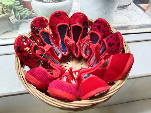 那个骑马的女人,把一生过成诗.jpg 那个骑马的女人,把一生过成诗.jpg