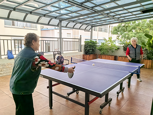 红塔区凤凰街道综合养老服务中心构建普惠养老新模式.jpg 红塔区凤凰街道综合养老服务中心构建普惠养老新模式.jpg