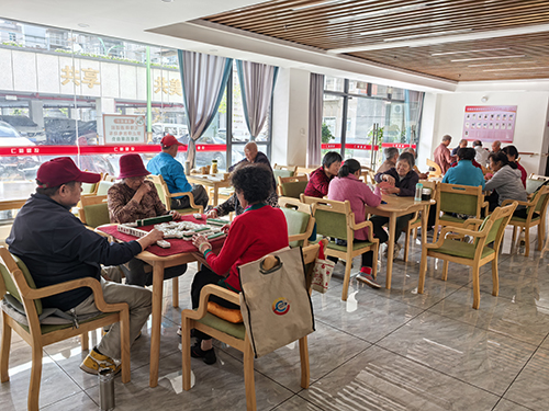 红塔区凤凰街道综合养老服务中心构建普惠养老新模式1.jpg 红塔区凤凰街道综合养老服务中心构建普惠养老新模式1.jpg