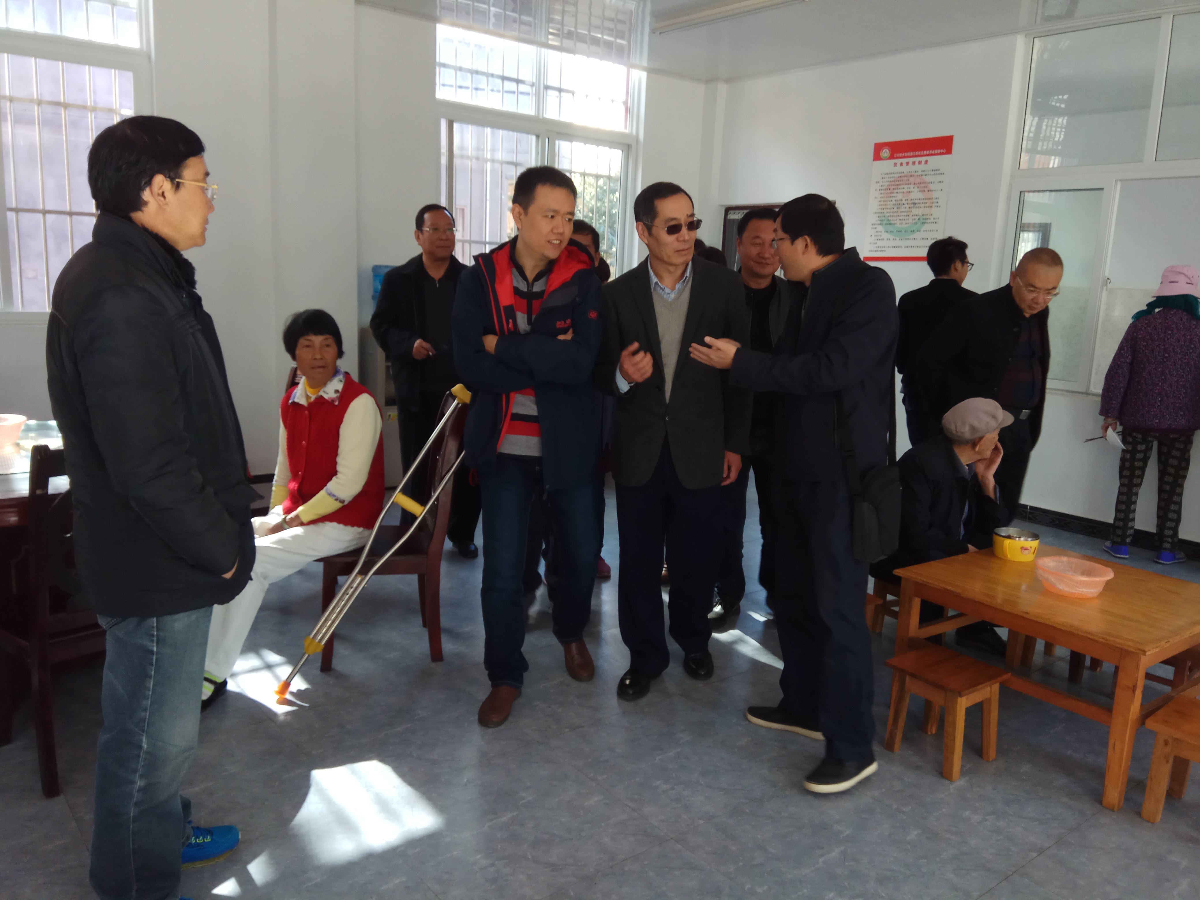 中国老龄产业协会科技委员会副主任王永春带队现场抽查.jpg