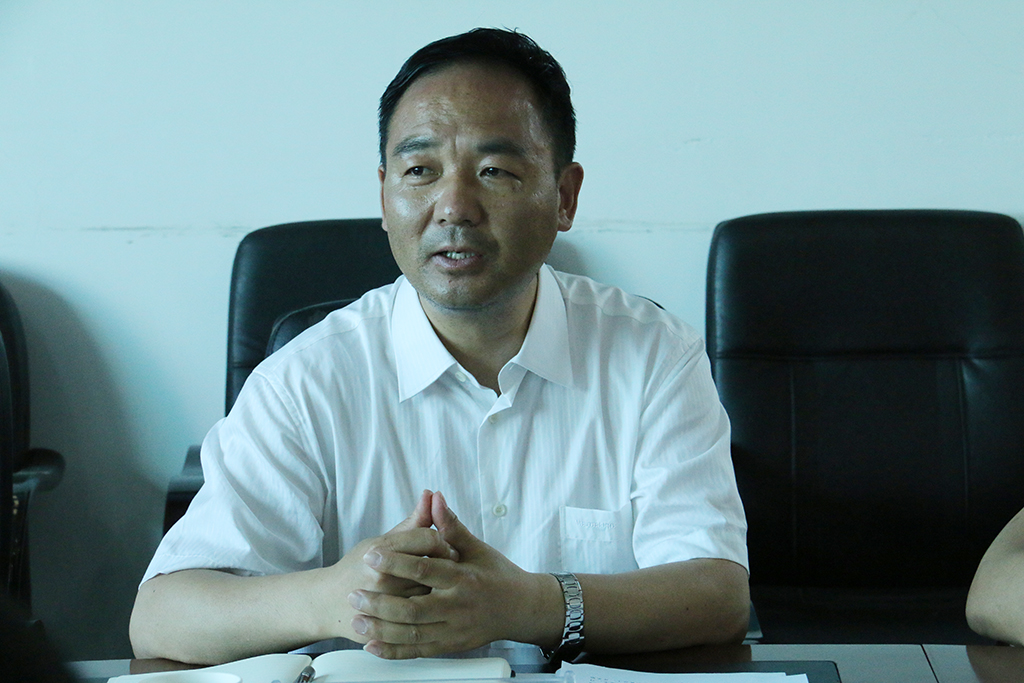 杨副厅长调研01.jpg
