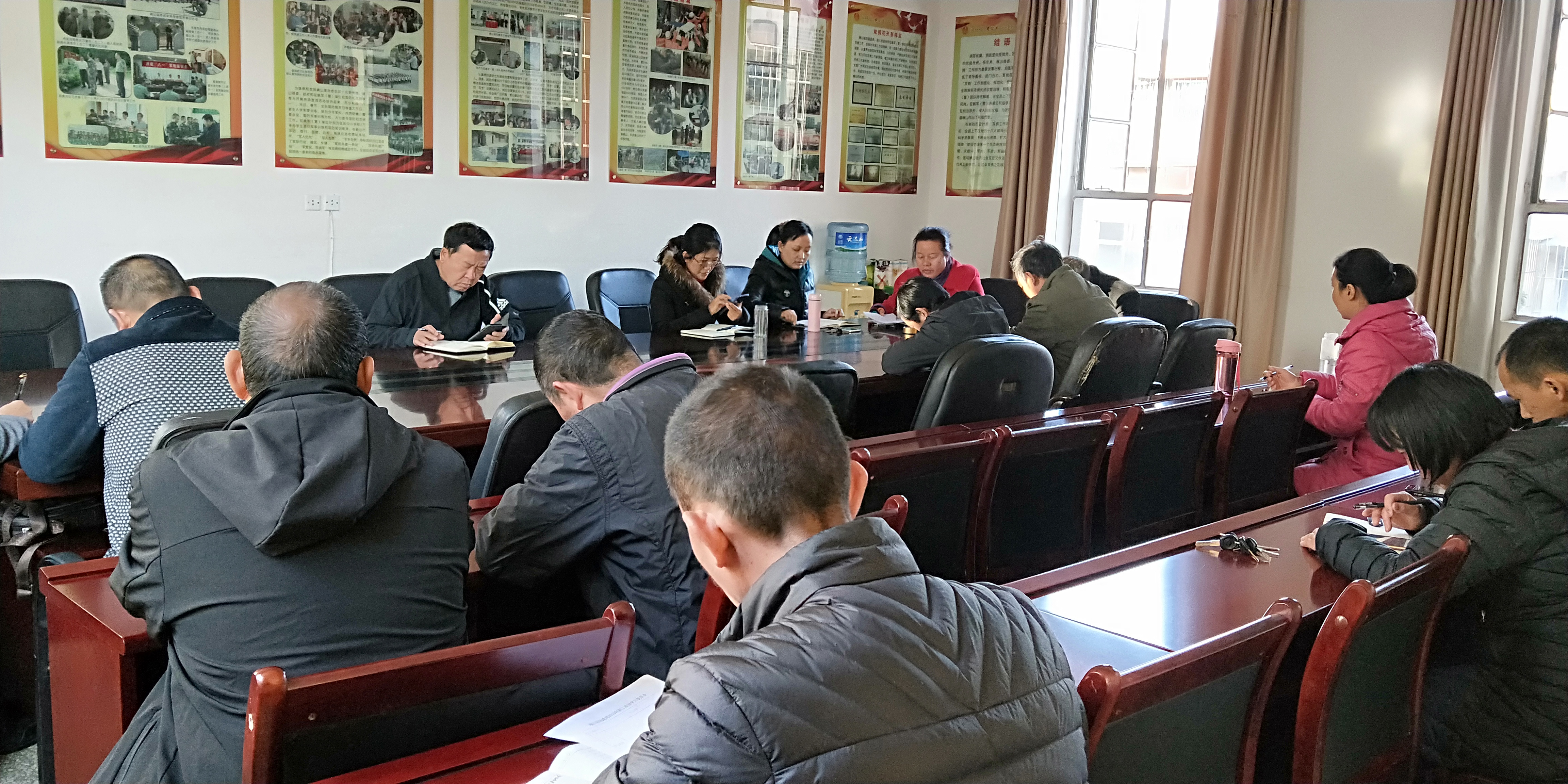 峨山县民政局深入学习宣传国务院《行政区划管理条例》 (1).jpg