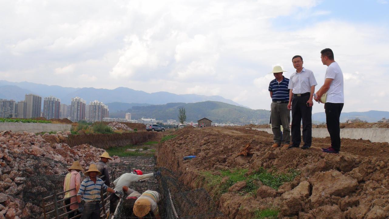巡河1.jpg