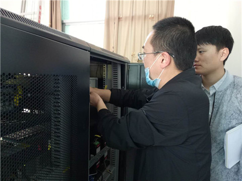 图1 检查仪器.jpg