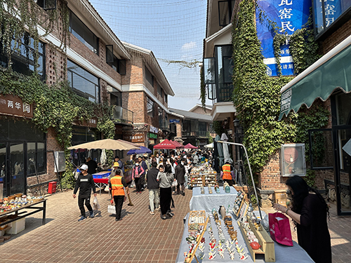 玉溪：产业就业双驱动筑牢民生根基1.jpg