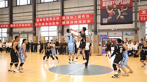 第十九届“抚仙杯”篮球赛开赛.jpg