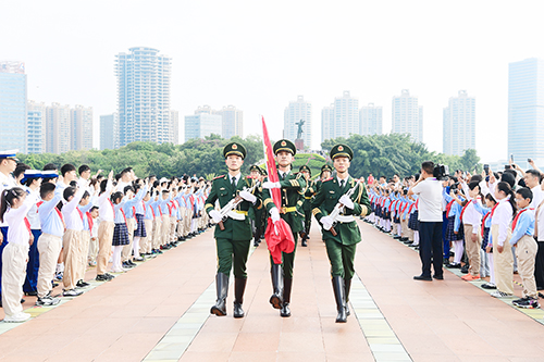 声声号角指引我们前进！前进！前进！进！3.jpg