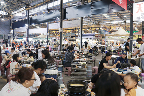 “美食 文体旅”助力玉溪服务消费5.jpg