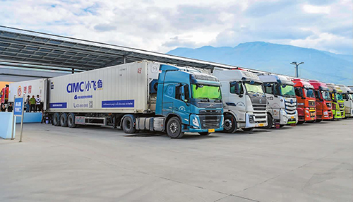 多式联运枢纽激活跨境物流“黄金通道”.jpg 多式联运枢纽激活跨境物流“黄金通道”.jpg