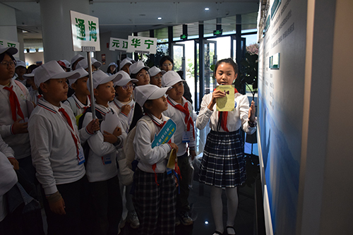 青春逐绿,共绘玉溪“山水长卷”3.jpg 青春逐绿,共绘玉溪“山水长卷”3.jpg