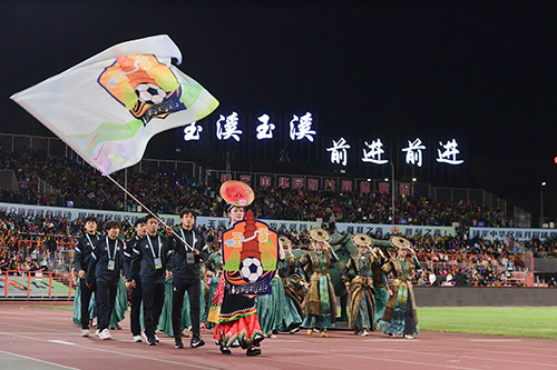 这一夜 玉溪因足球而沸腾3.jpg