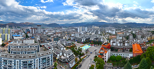 美丽县城 宜居宜业.jpg