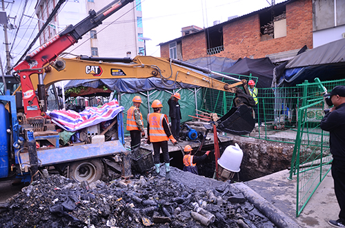 治杞麓湖生态难题 谋民生幸福之策1.jpg