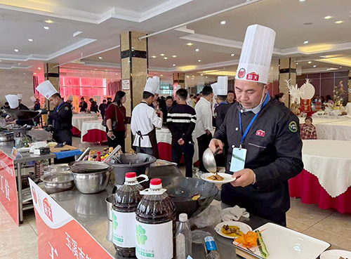 玉溪市第七届烹饪技能大赛举行