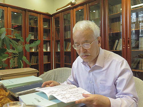 ——澄江学者詹剑波与玉溪大姓宗谱.jpg ——澄江学者詹剑波与玉溪大姓宗谱.jpg