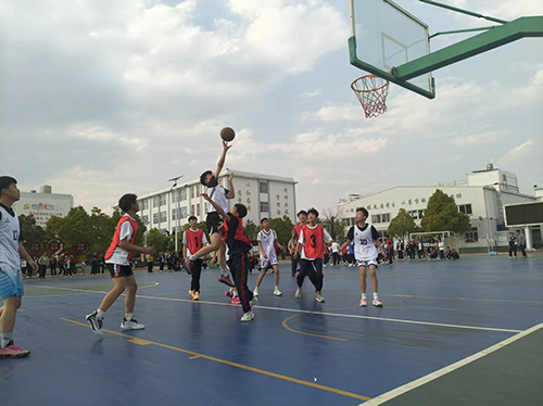 我市完善校园联赛体系提升青少年身体素质