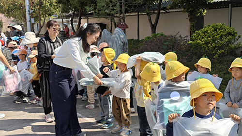 “乡村儿童守护计划”守护孩子茁壮成长