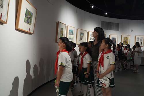 “红色印记 童版绘心”巡展(玉溪站)开展.jpg “红色印记 童版绘心”巡展(玉溪站)开展.jpg