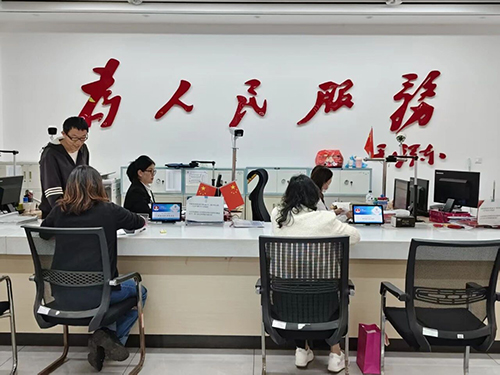 易门“易心办”:让政务服务有速度更有温度.jpg 易门“易心办”:让政务服务有速度更有温度.jpg
