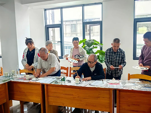 华宁:多部门联合开展家教家风主题实践活动1.jpg 华宁:多部门联合开展家教家风主题实践活动1.jpg