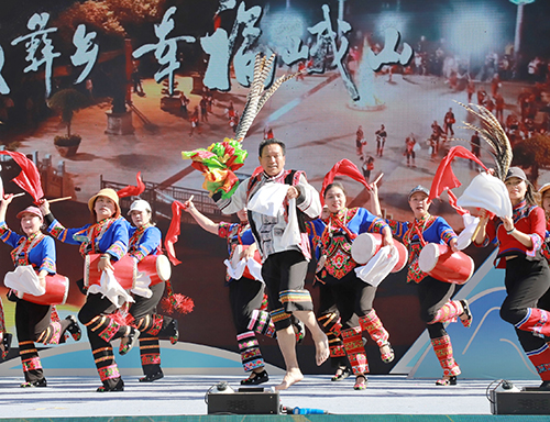 一曲花灯传雅韵 千般绝艺润滇中5.jpg 一曲花灯传雅韵 千般绝艺润滇中5.jpg