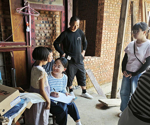“温暖玉溪·益路童行”关爱活动走进华宁.jpg “温暖玉溪·益路童行”关爱活动走进华宁.jpg