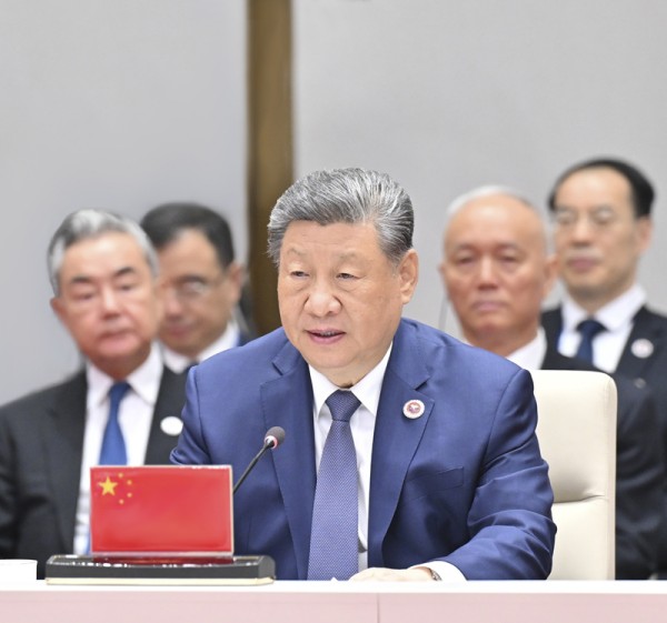 讲话1.jpg 讲话1.jpg