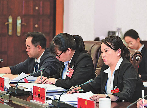 凝心聚力绘蓝图 奋楫争先谱新篇1.jpg 凝心聚力绘蓝图 奋楫争先谱新篇1.jpg