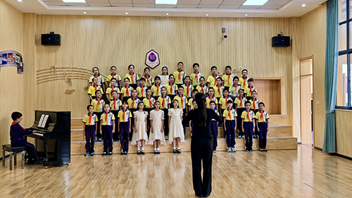 【3版上】【红塔区新闻】少年儿童歌咏活动举行(分离图)中小学生合唱比赛原图.jpg 【3版上】【红塔区新闻】少年儿童歌咏活动举行(分离图)中小学生合唱比赛原图.jpg