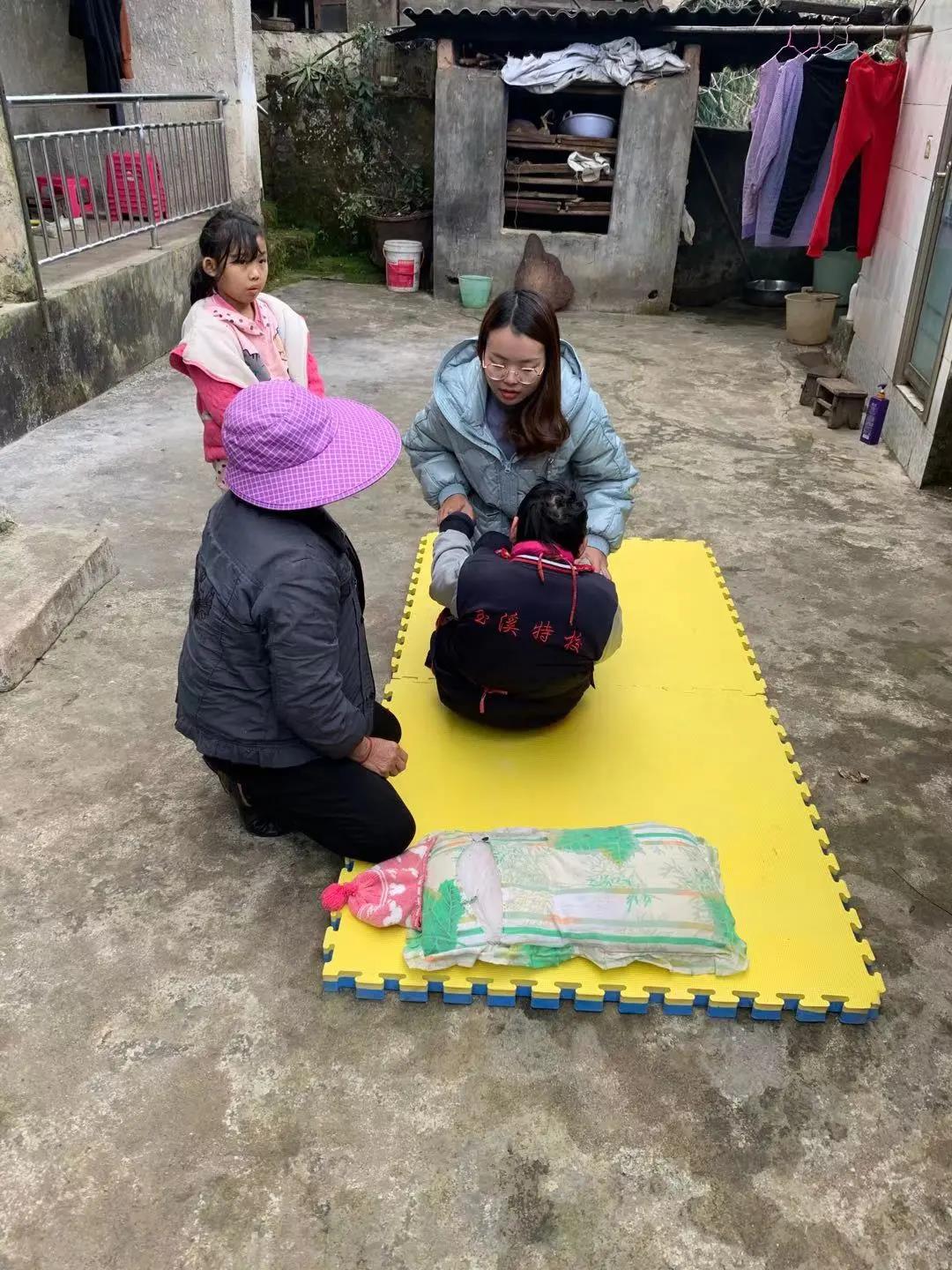 特校送教上门照片3.jpg