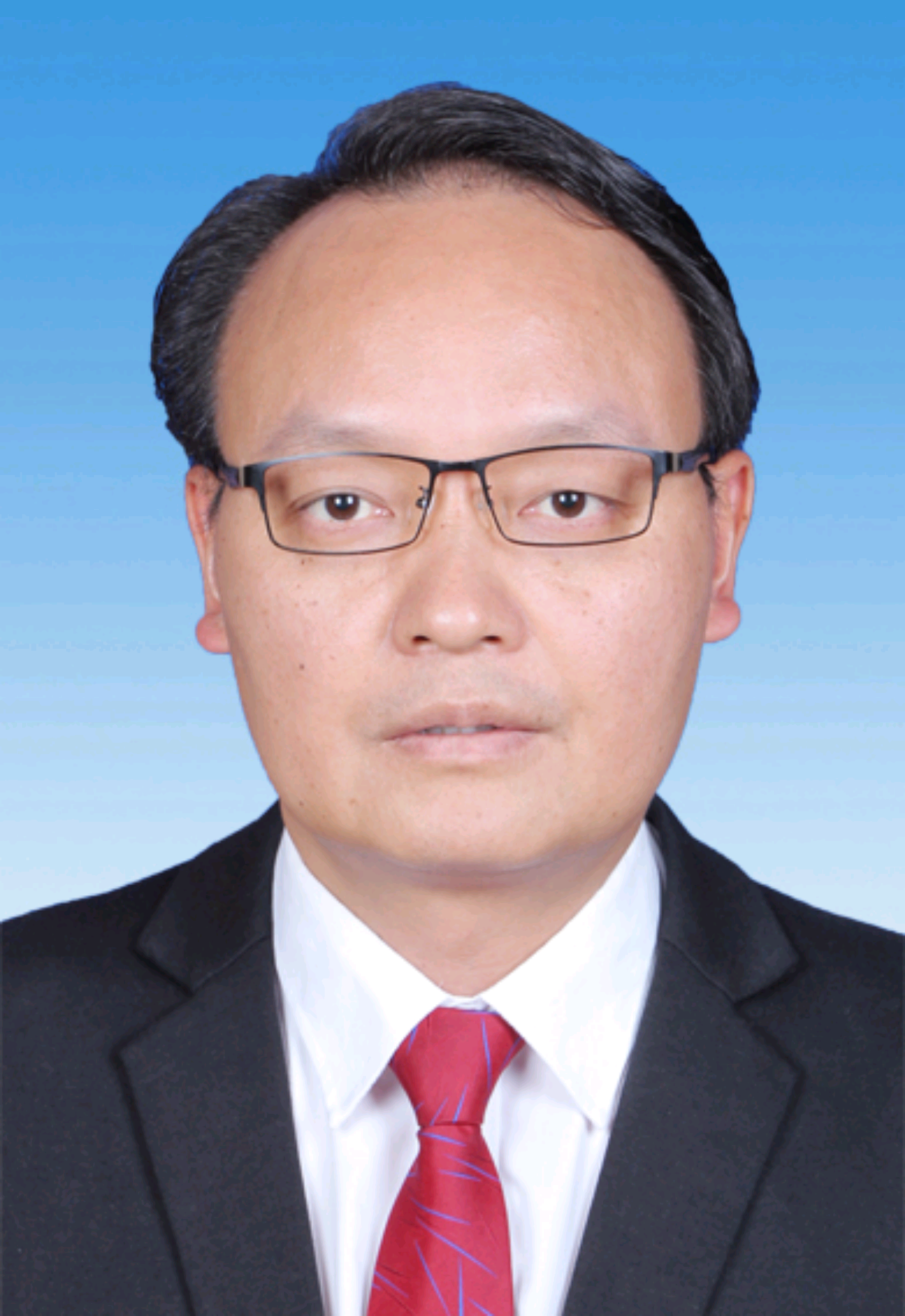 白宝龙.png