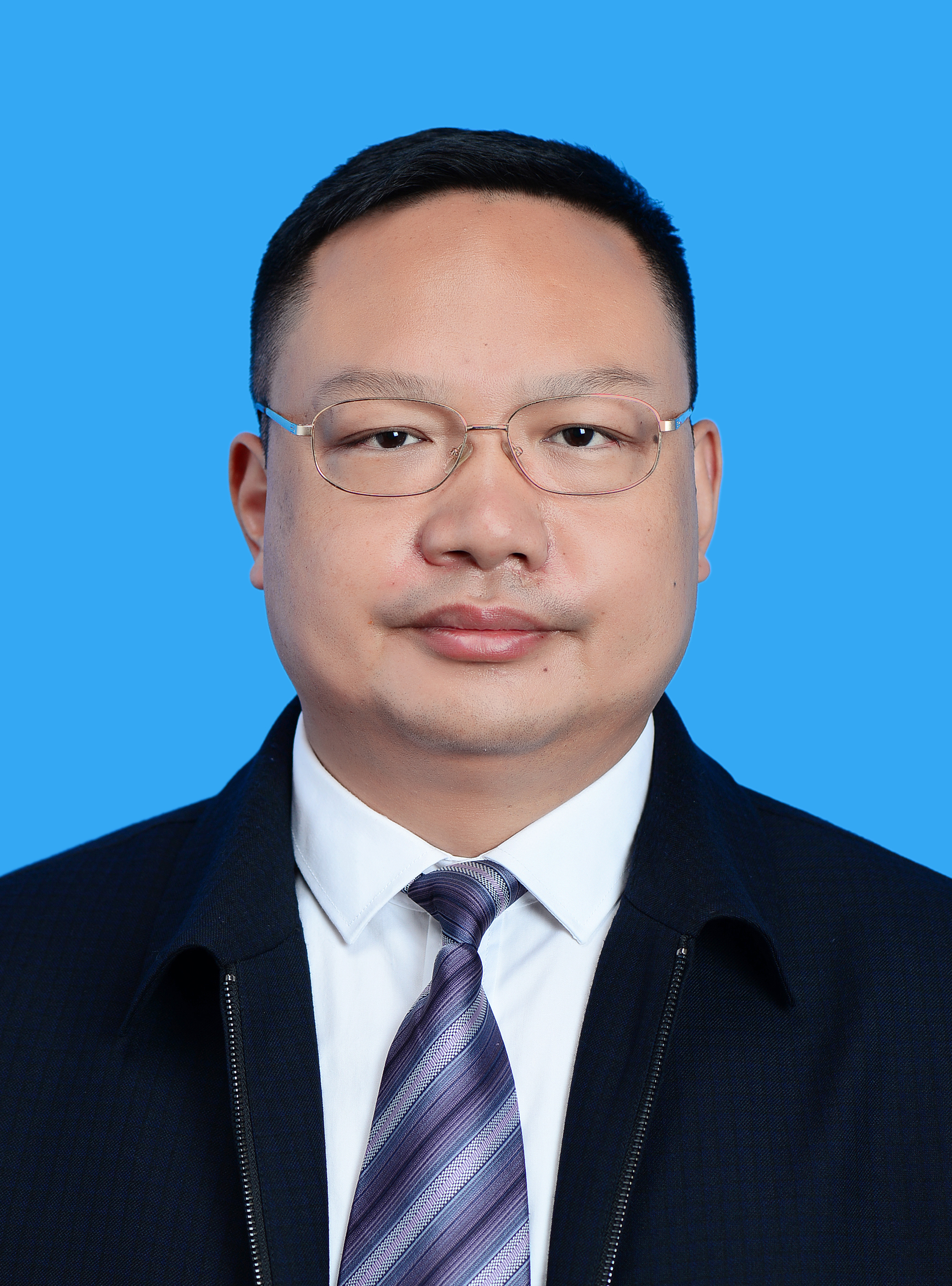 雷鸣.png