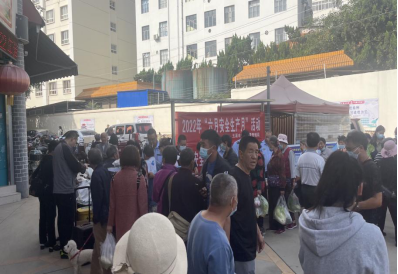市场监管工作简讯2022.6.15玉溪市市场监督管理局开展2022年“安全生产月”现场咨询活动196.png