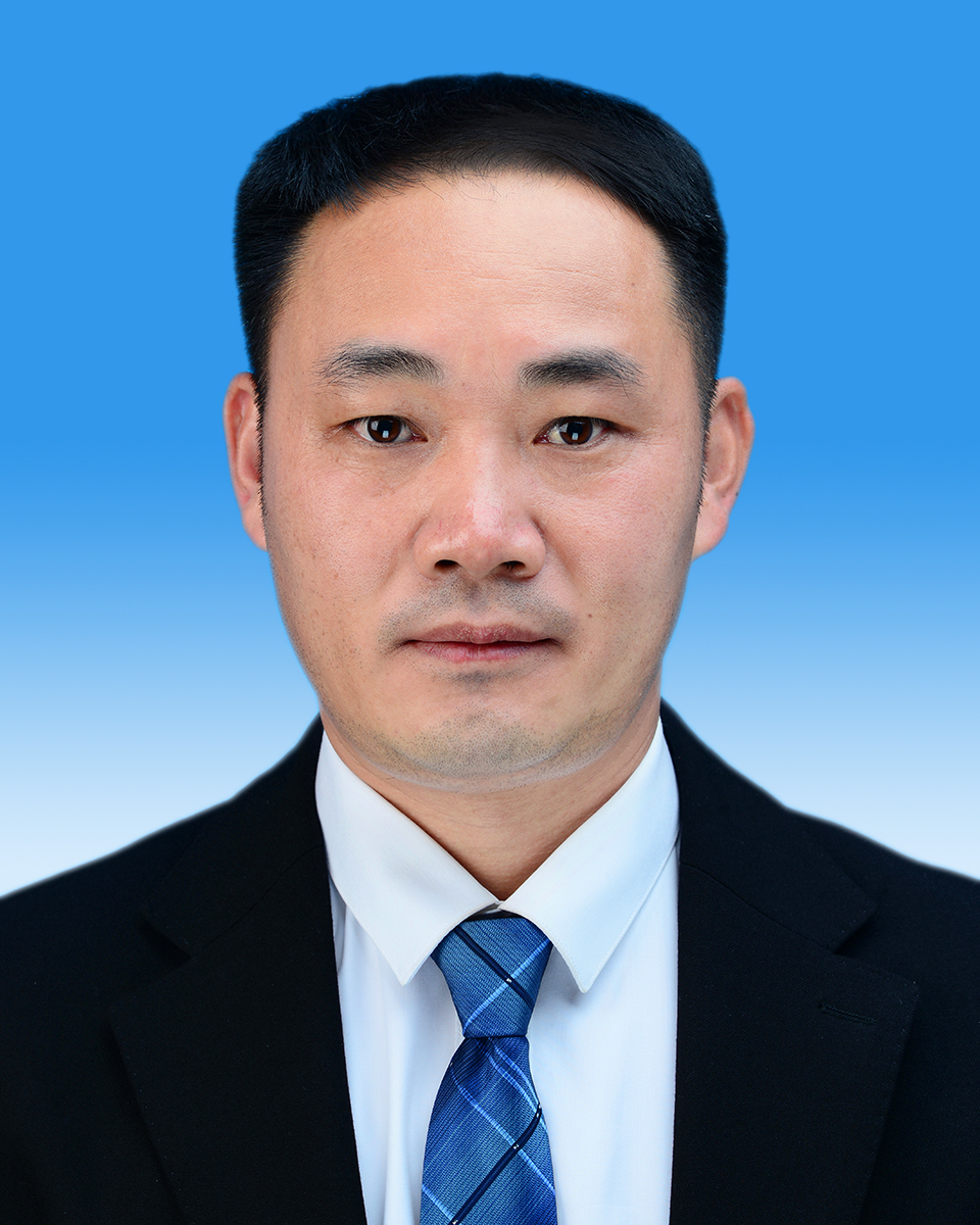 杨雪波.JPG