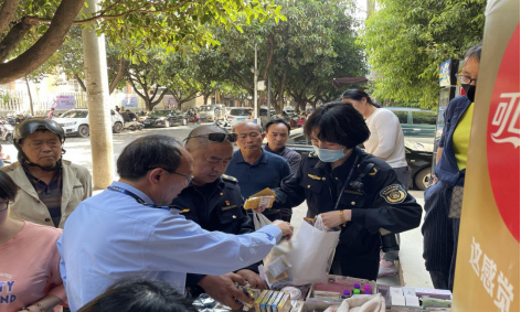 市场监管局组织开展校园周边文化市场专项检查128.png
