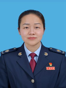 鲁丽红.jpg