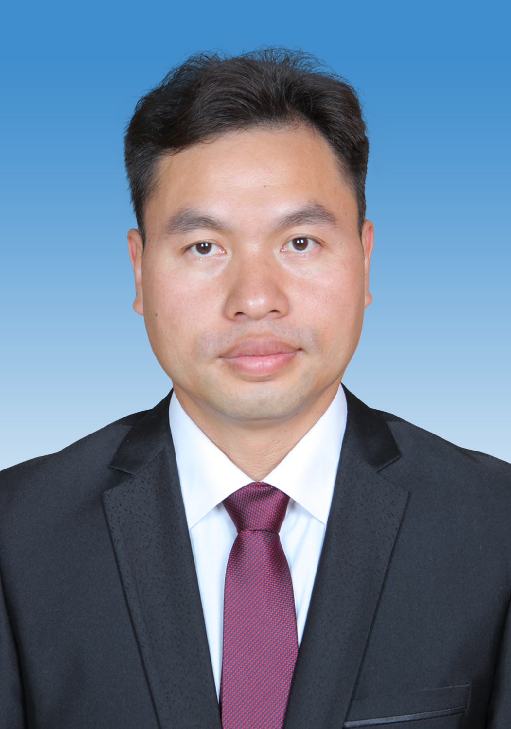 杨航.jpg