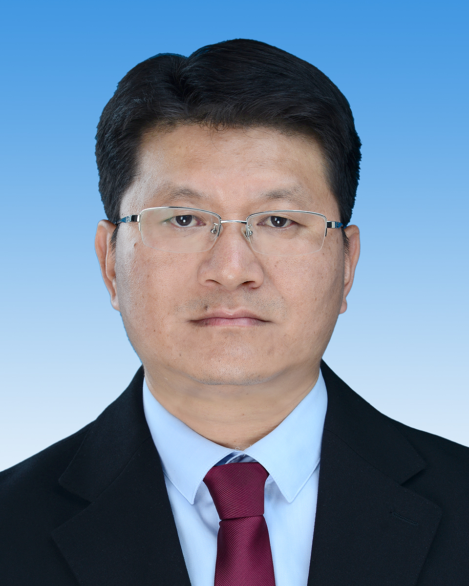 杨斌.jpg