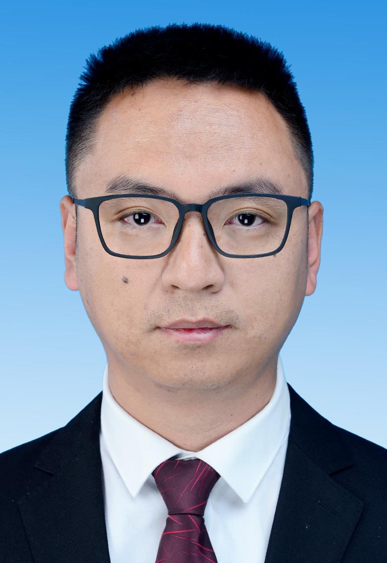 王若文.jpg