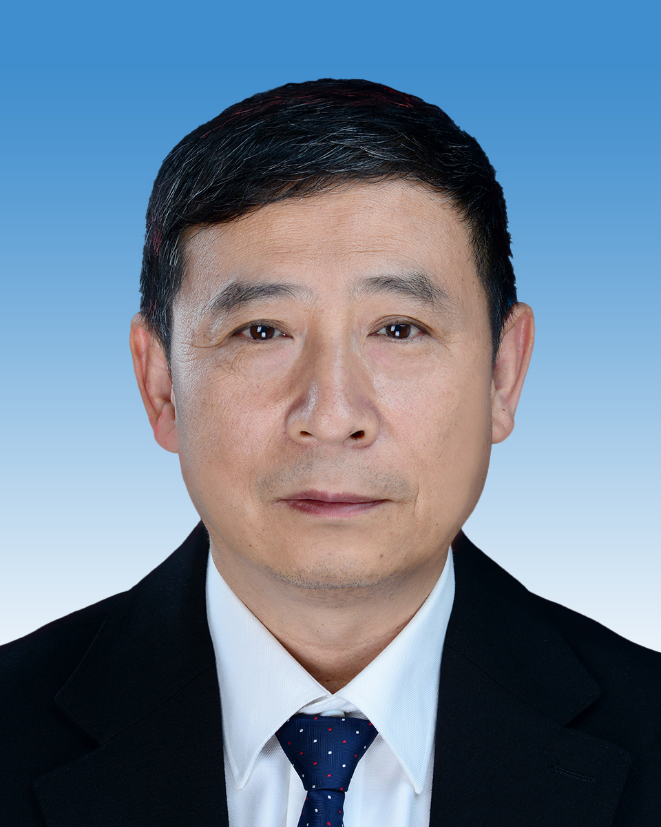 李卫军证件照.png
